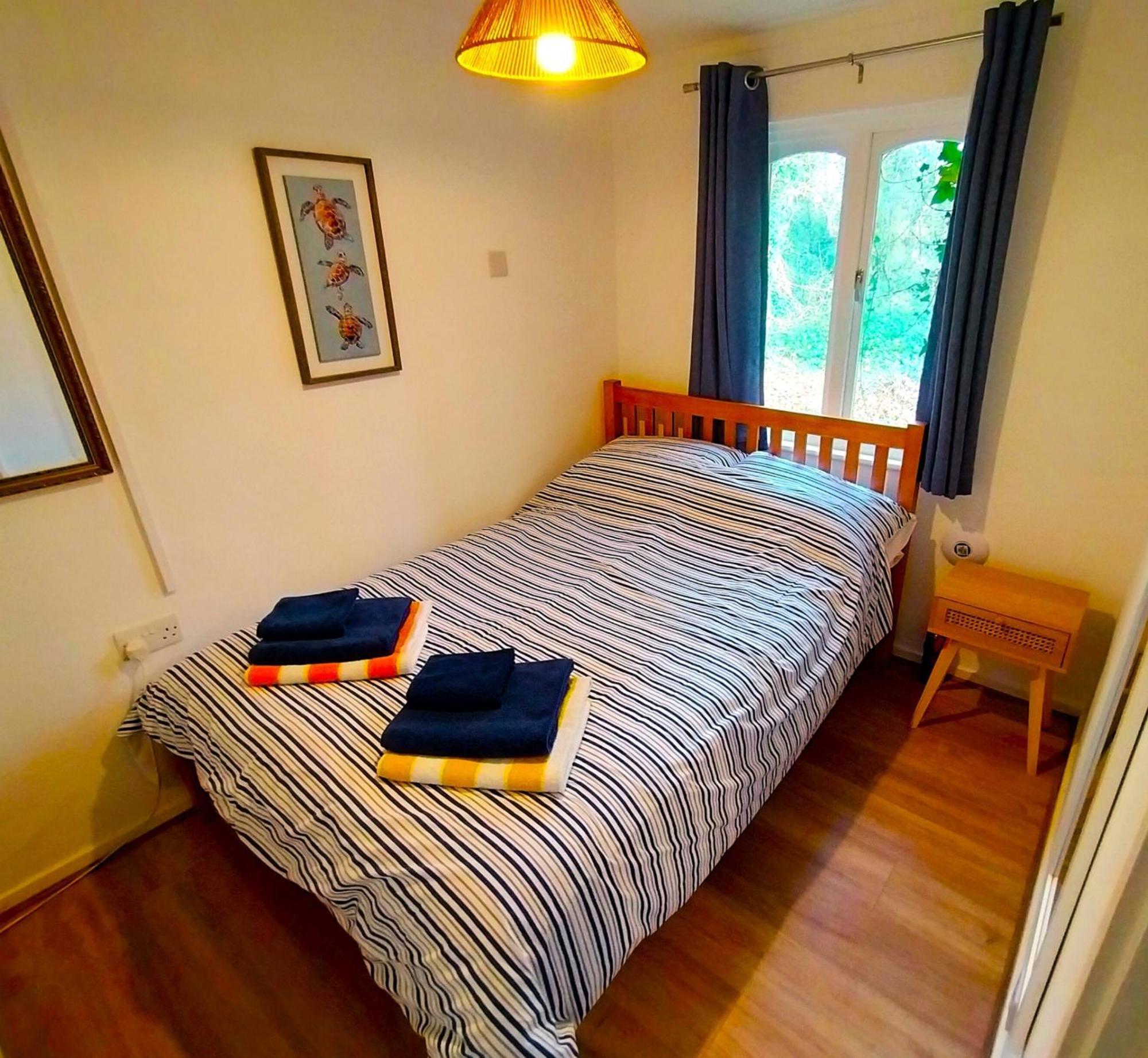 Rebels Retreat - 2-Bed Chalet Nr St Ives & Hayle Exterior photo